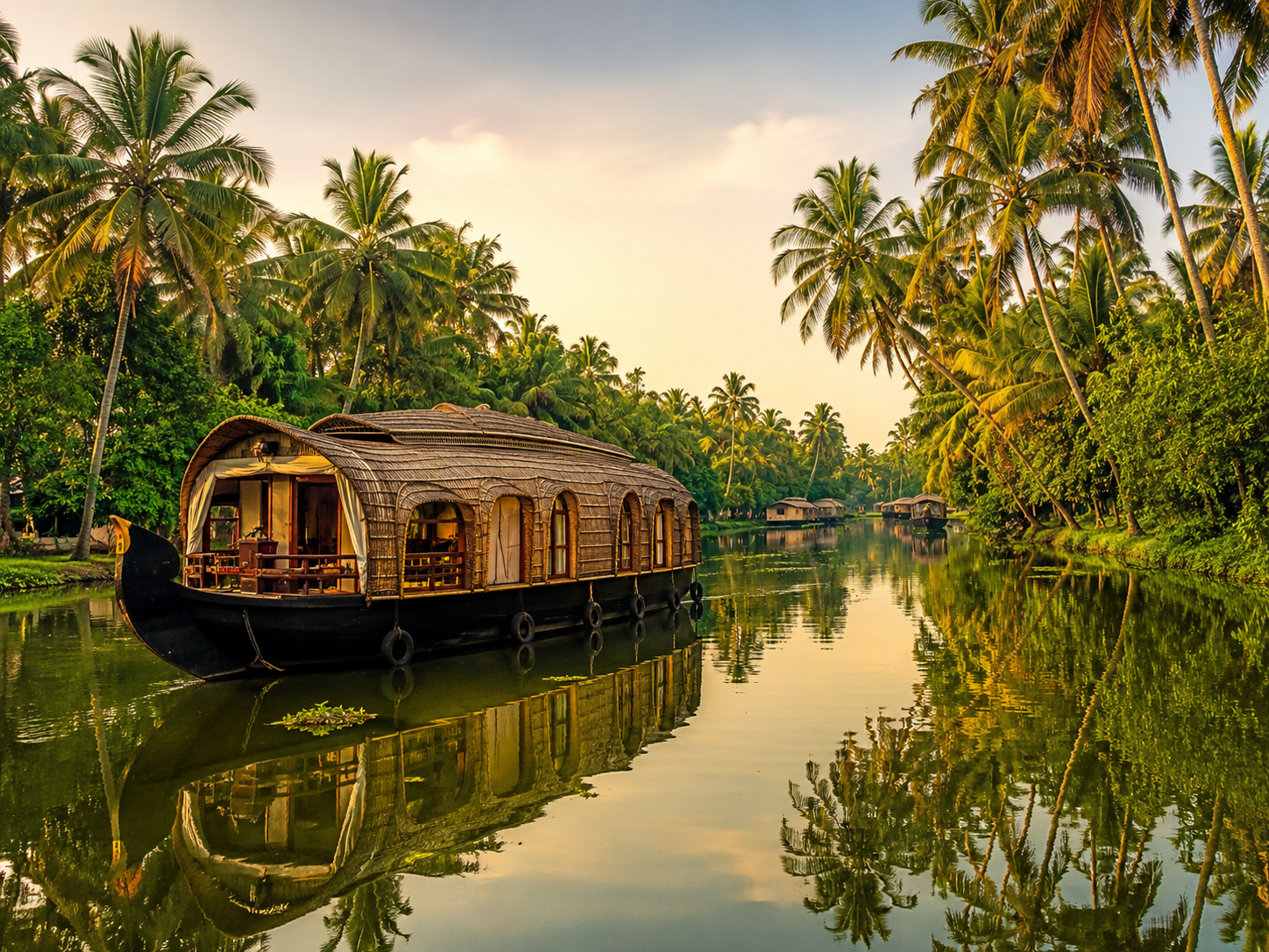Kerala backwaters tour package